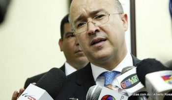 25% de aumento a salarios de fiscales en 2015