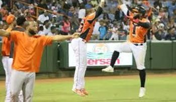 Leones derrotan 7 por 0 al Licey; Toros 3 por 0 a las EO; partido de desempate Toros-Leones 
