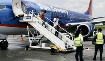 Procuraduría recibe repatriados y les promete reinserción social