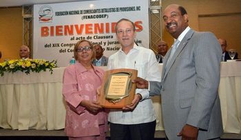 Fenacodep reconoce a ministro de Industria y Comercio por apoyo a sector