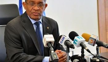 Ordenan archivo definitivo querella contra funcionarios UASD
