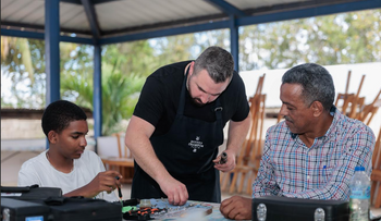 Taller de luthería de clarinete impulsa formación musical en el país