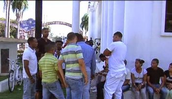 Policía mata menor de 15 años cuando lo apresaba en Higüey 