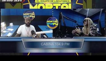 La barbie Vanessa cuenta cuales son los mejores artistas en tarima en RD y PR