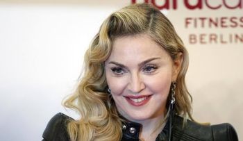 Madonna y sus fotos de desnudos totales que salen a subasta creando revuelo