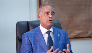 Minería debe equilibrar ambiente y economía, afirma ministro