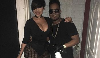 Ana Carolina revela que espera un hijo de Musicólogo; luego de que la barriga la delatara 