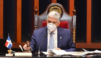 Felipe Romero denuncia que cinco senadores del PRM no pueden ingresar a EEUU, sin aportar pruebas 