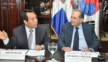 RD y Corea inician reuniones de Consulta Política