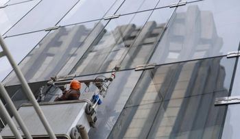 Madrid registra 5,53 % de reducción en desempleo interanual durante segundo trimestre