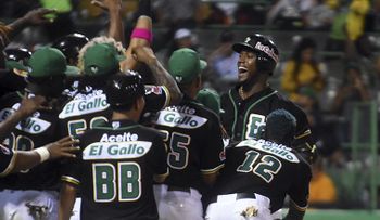 Estrellas acaban con los Toros y ganan 13 por 1, primer partido de la Serie Final