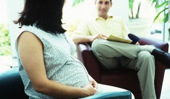 Colombia pide a las mujeres no embarazarse hasta julio de 2016 para evitar virus del Zika