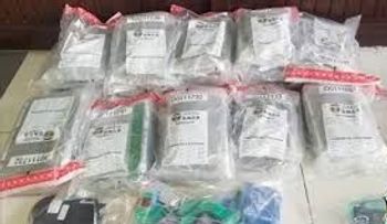 Apresan tres hombres y una mujer por decomiso 29 paquetes de marihuana en Santo Domingo Este