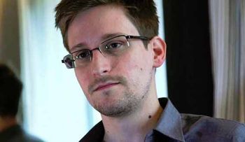A Snowden le llueven las propuestas matrimoniales, según su asesor legal