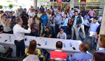 Reinaldo Pared: "Cuento con un respaldo muy amplio", dice que su candidatura es indetenible