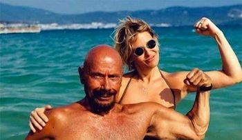 Conoce a Kaz?m Gürbüz, el instructor de yoga que tiene 95 años y parece de 50 