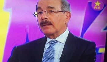 Danilo Medina dice está confiado en el voto de la mujer