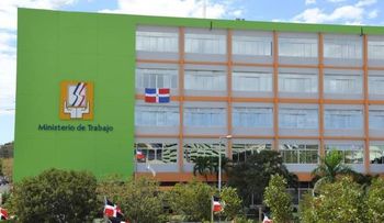 Invitan interesados a Jornada de Empleo en Santiago, el viernes 02 de febrero