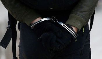 Un hombre que siendo inocente estuvo en prisión 30 años por violación, sale libre y viola a una mujer