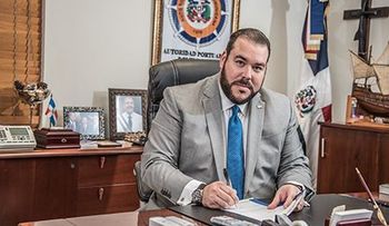 Revelan en querella que Víctor Gómez Casanova gastó RD$6.00 MM en viajes al exterior; lo que nada no cuesta..."