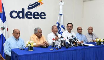 CDEEE gratificará a empleados que han trabajado en Punta Catalina 
