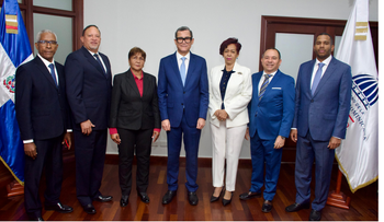 Ministro de Trabajo resalta avances en empleo y pobreza