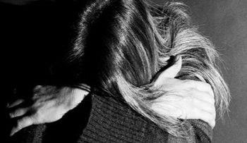 Pastor viola a familiar para sacarle "demonio", durante un exorcismo improvisado