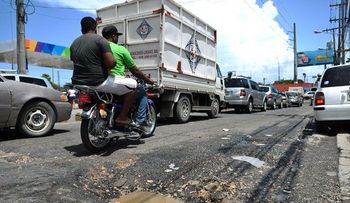 Avenida Sabana Larga sumida en el deterioro