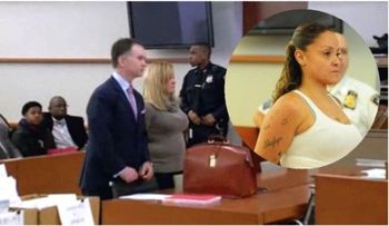 Dominicana que se casó 10 veces amenaza con escupir a reporteros que cubren caso 