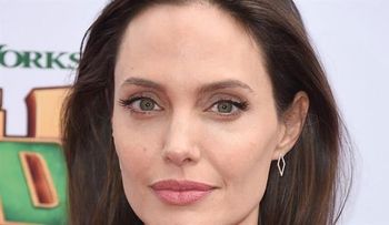 Angelina Jolie, "aliviada" con el acuerdo con Brad Pitt por la tenencia de sus hijos
