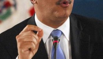 Leonel Fernández viaja este lunes a Guatemala