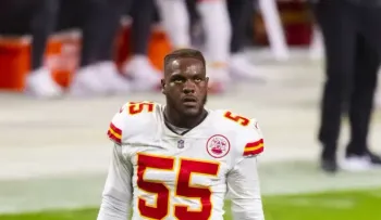 Acusan por posesión de armas a jugador NFL, Frank Clark; enfrentaría tres años de prisión