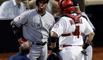 Canó salió del Juego de Estrellas tras pelotazo