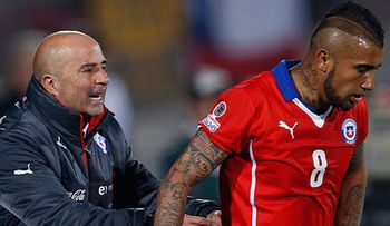 Explosivas revelaciones de Sampaoli sobre los excesos de las estrellas de Chile