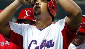 Jugador de béisbol que deserta de Cuba podría estar en RD