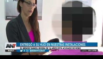 Madre entrega a su hijo a la Policía: Me dijeron que compre dos cajas de muertos