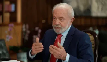 Oficializan candidatura de Lula para un cuarto mandato