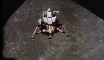 Subastan por 1,8 millones de dólares videos primera caminata en la luna 
