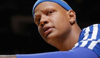 Charlie Villanueva firma contrato con los Mavs 