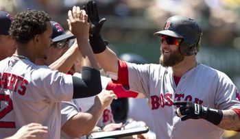 Napoli batea jonrón en triunfo de Medias Rojas 