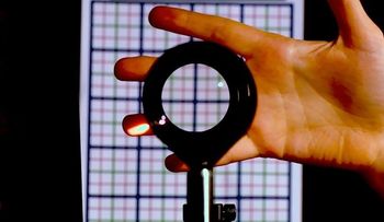 Científicos logran recrear la 'capa invisible' de Harry Potter  (Video) 