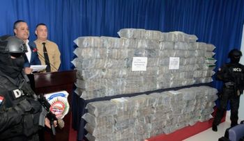 DNCD ocupa 689 paquetes de droga en costas de La Altagracia