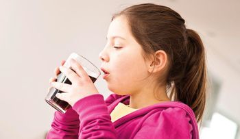  ADVERTENCIA: dos latas de refrescos te harán sufrir de diabetes y de hipertensión 