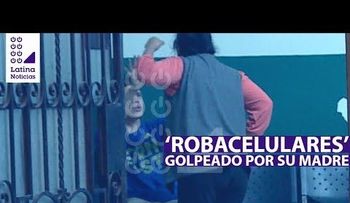 Se roba un celular y su madre lo visita en la cárcel para darle una paliza