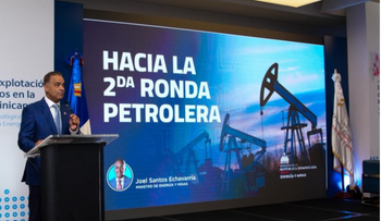Segunda ronda petrolera será en noviembre, dice Santos