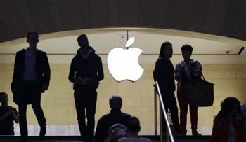 Se profundiza la caída en las acciones de Apple 
