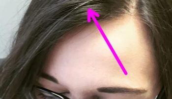Póngalo en su shampoo y las canas desaparecerán para siempre. Para mujeres y hombres