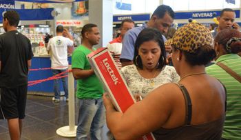 Pro Consumir multará negocios que abusen de los consumidores el Viernes Negro