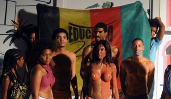 Por qué los modelos negros se quitan la ropa en Río de Janeiro