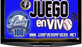   Tigres del Licey   vs.  Leones del Escogido, en el Estadio Quisqueya